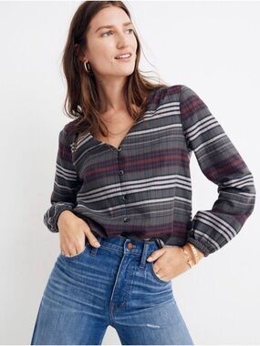 Madewell V-Neck Button-Down Shirt in Pineview Plaid Small